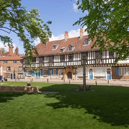 Apartman Pass The Keys 5 Bollans Court - Charming 2 Bed Center